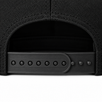 Nissan snapback Closure detail | Color: Black |